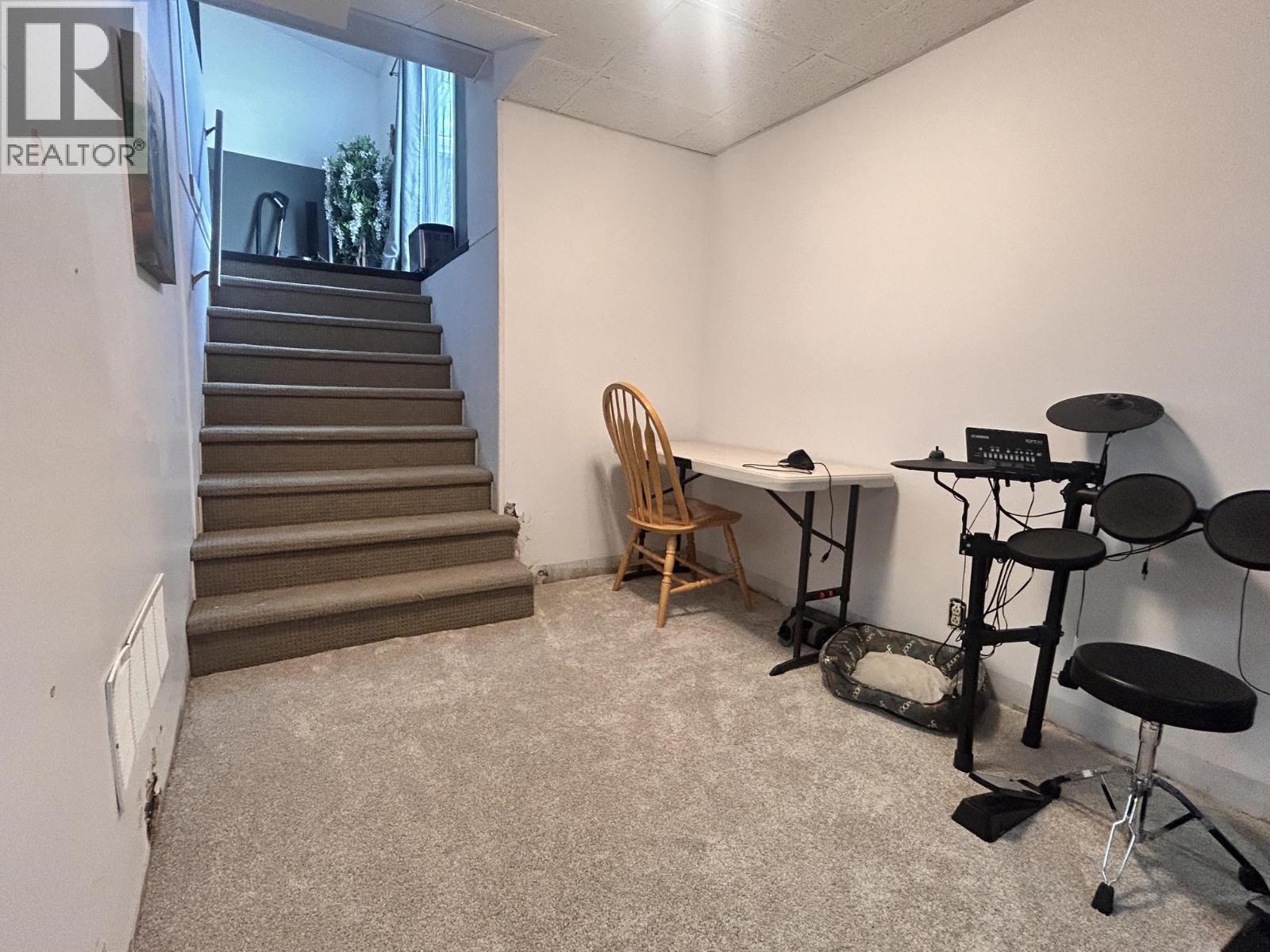 3022 HART HIGHWAY - 18