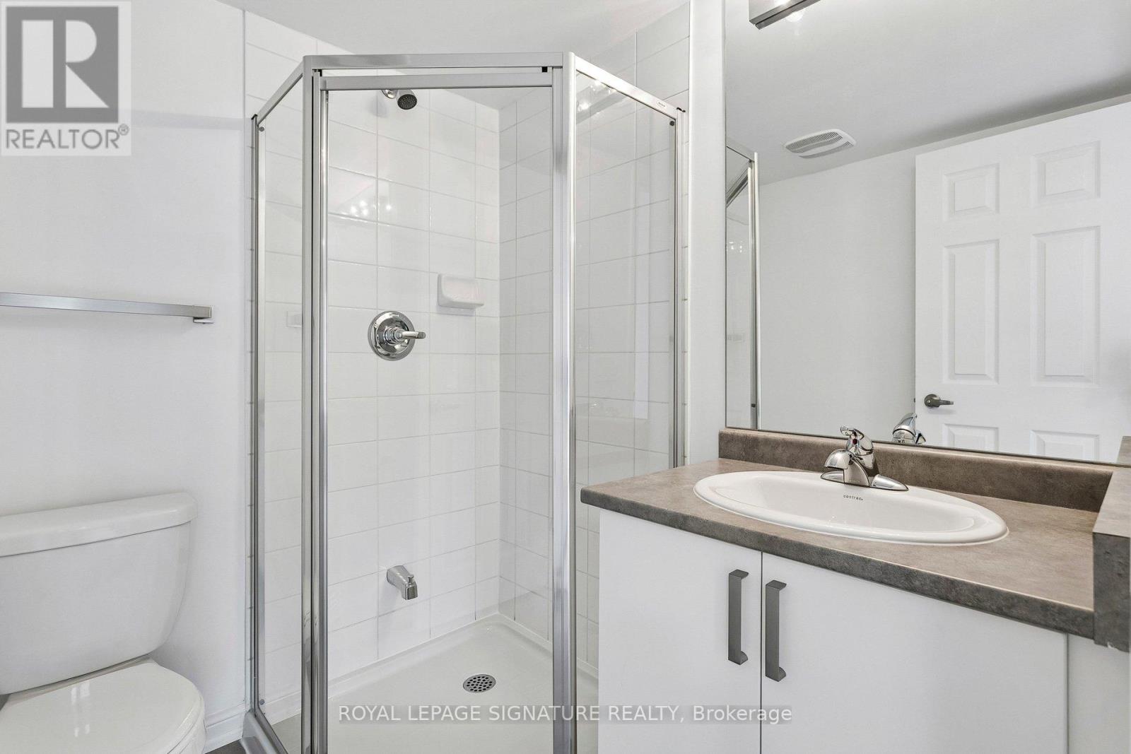 #136 1 BECKENROSE COURT - 19