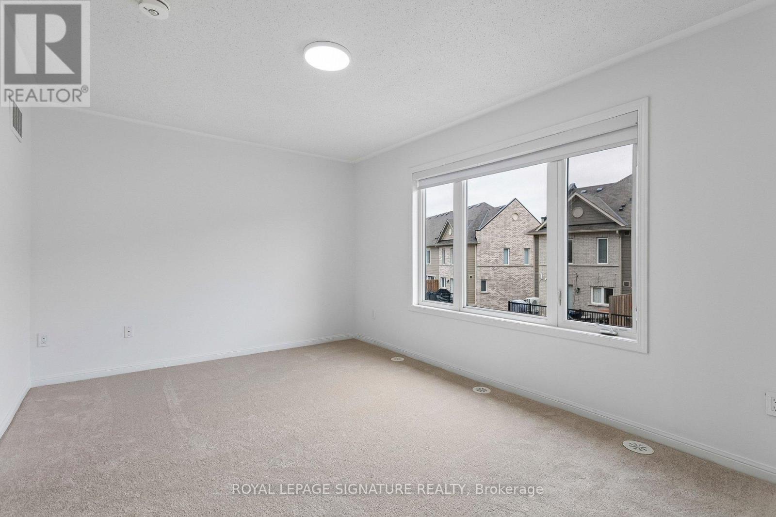 #136 1 BECKENROSE COURT - 22