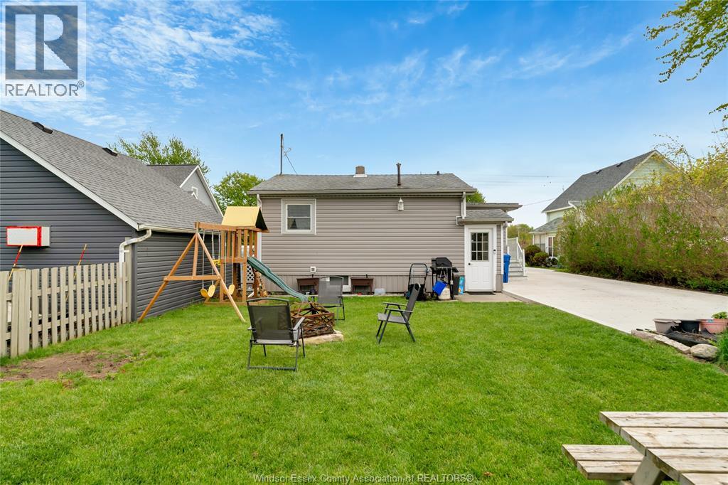 1626 TALBOT ROAD - 30