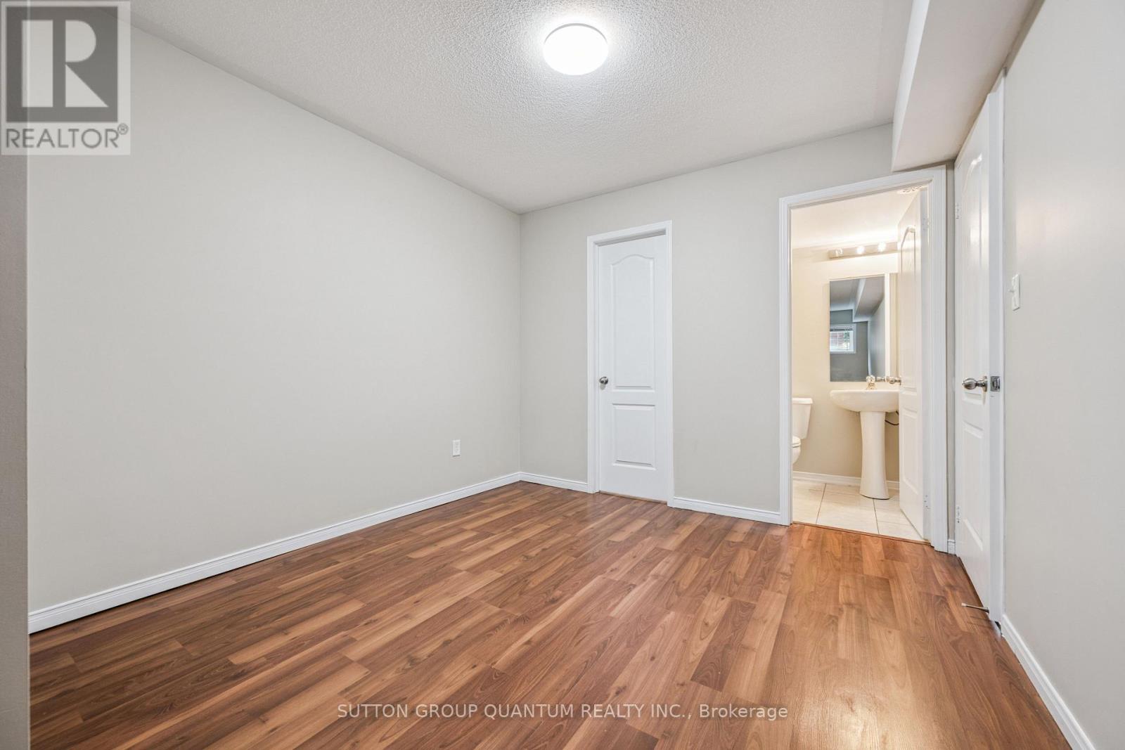 #4 43 HAYS BOULEVARD - 20