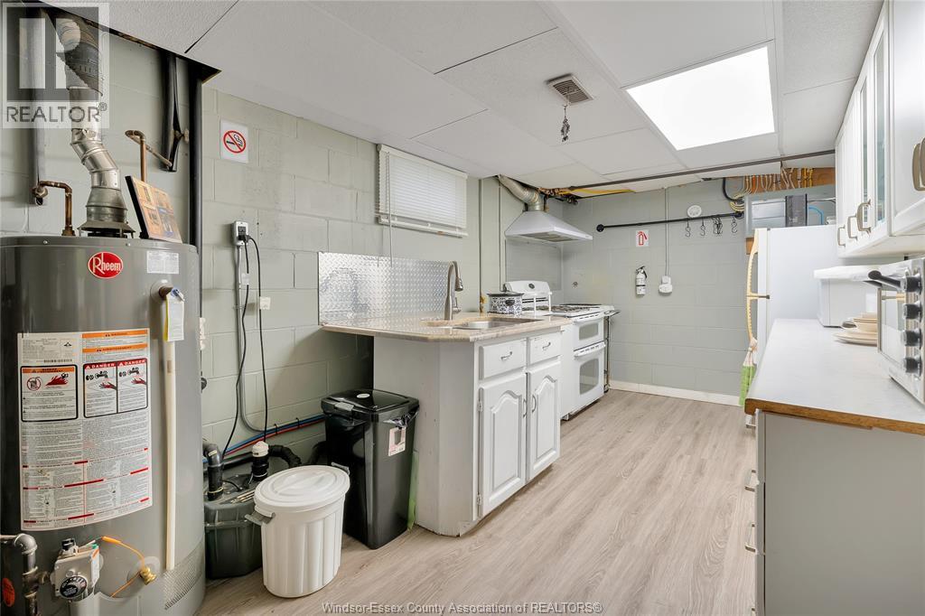 1626 TALBOT ROAD - 26