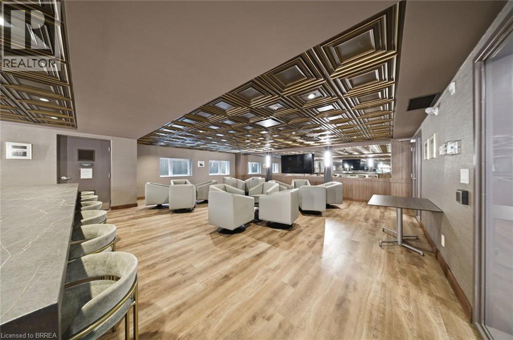 #108 34 NORMAN Street - 32