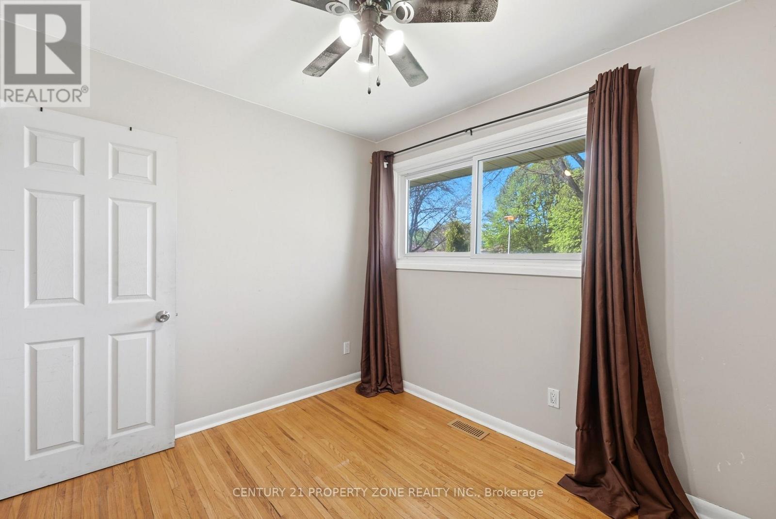 1192 KALADAR DRIVE - 21
