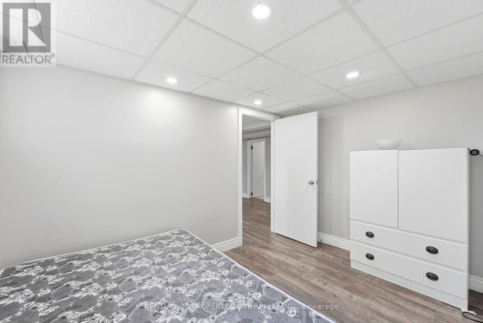 1192 KALADAR DRIVE - 26