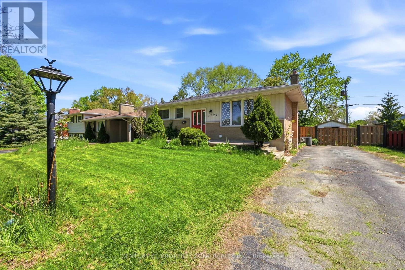 1192 KALADAR DRIVE - 3
