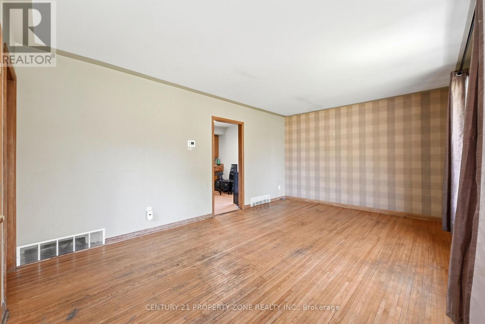 1192 KALADAR DRIVE - 9