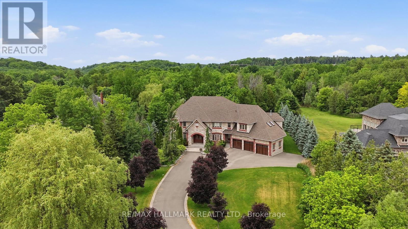 206 CHURCHILL AVENUE - 49