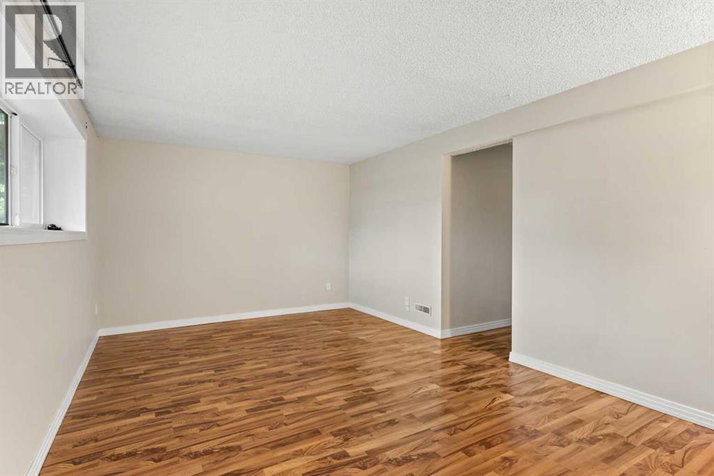 2530 16A Street NW — photo 20