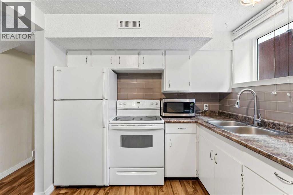 2530 16A Street NW — photo 22