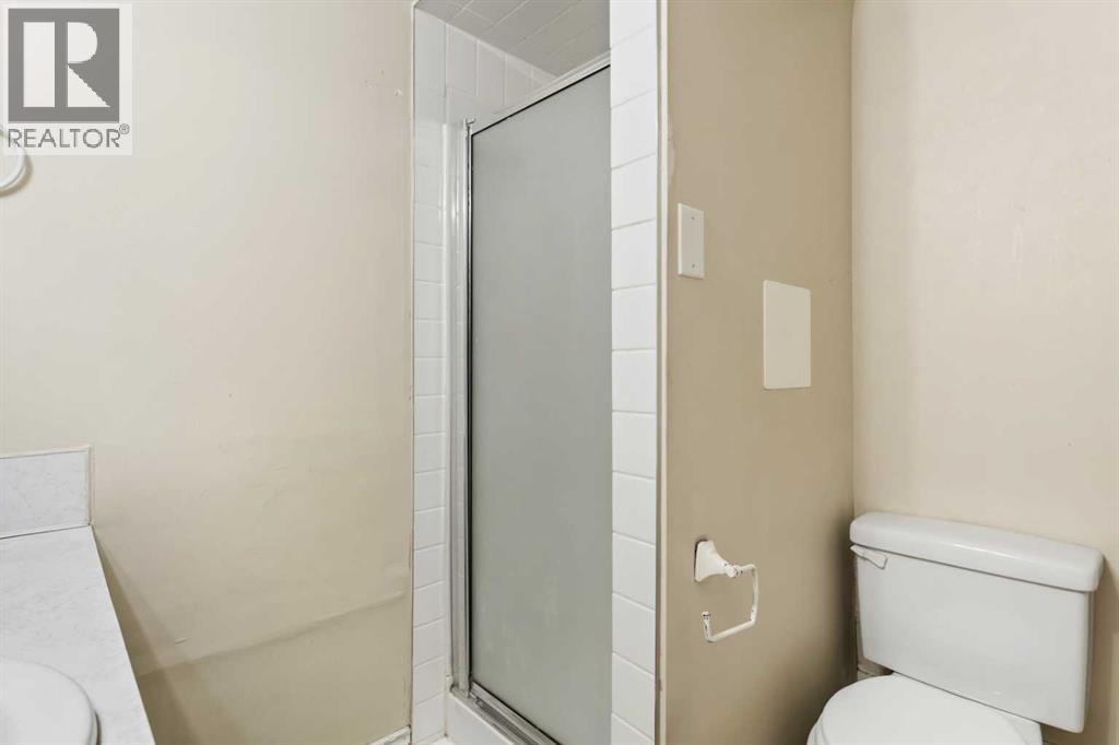 2530 16A Street NW — photo 30
