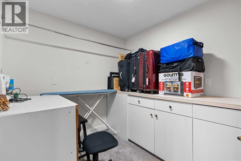 957 Applewood Drive SE — photo 36