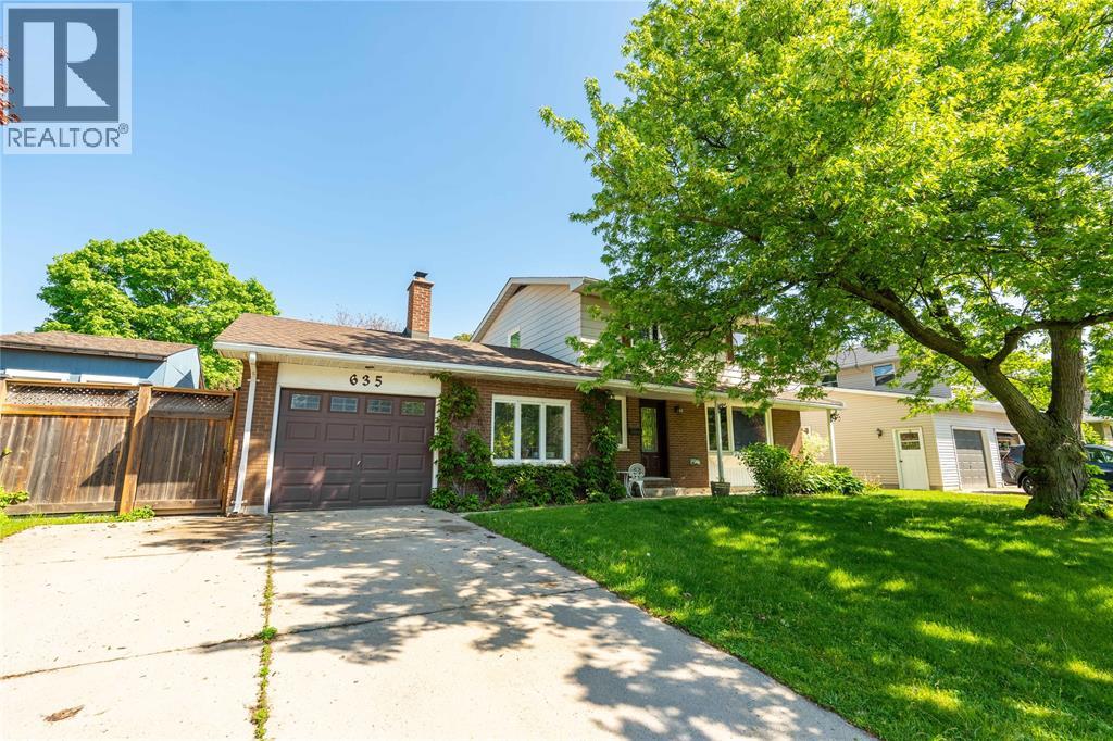 635 Highbury PARK - 3