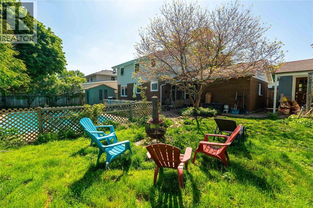 635 Highbury PARK - 37