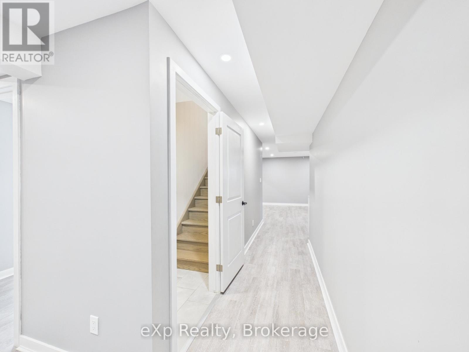 300 NORMANTON STREET - 23