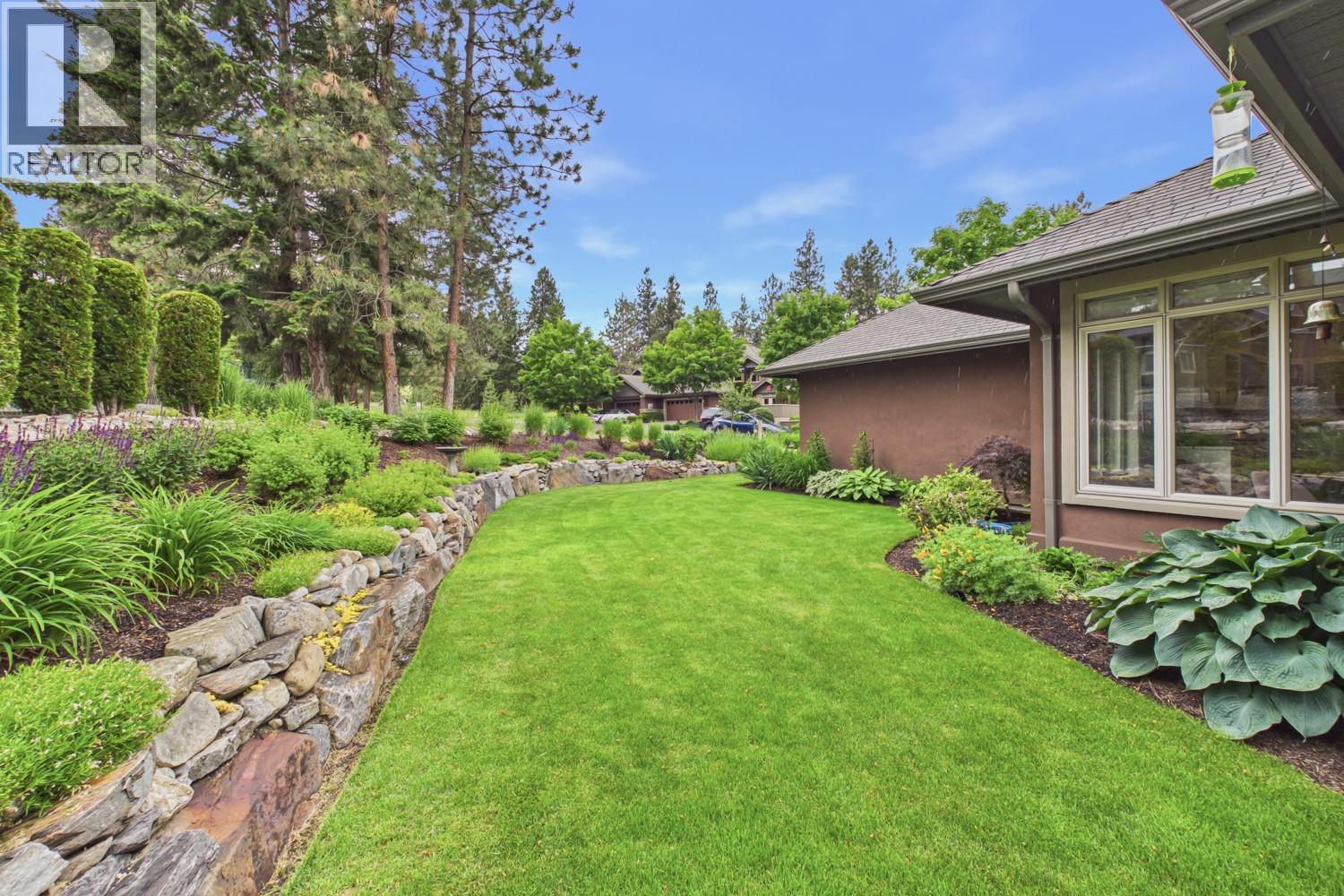 4490 Gallaghers Forest S Unit# 16, Kelowna