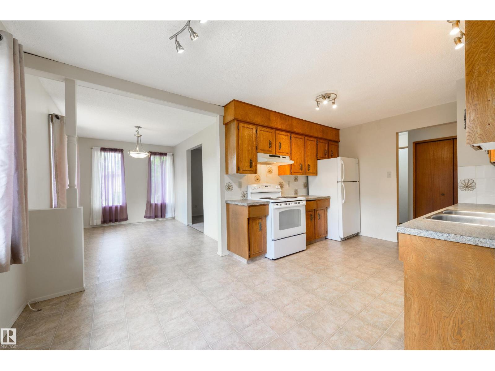 15 WEST TERRACE PL — photo 10