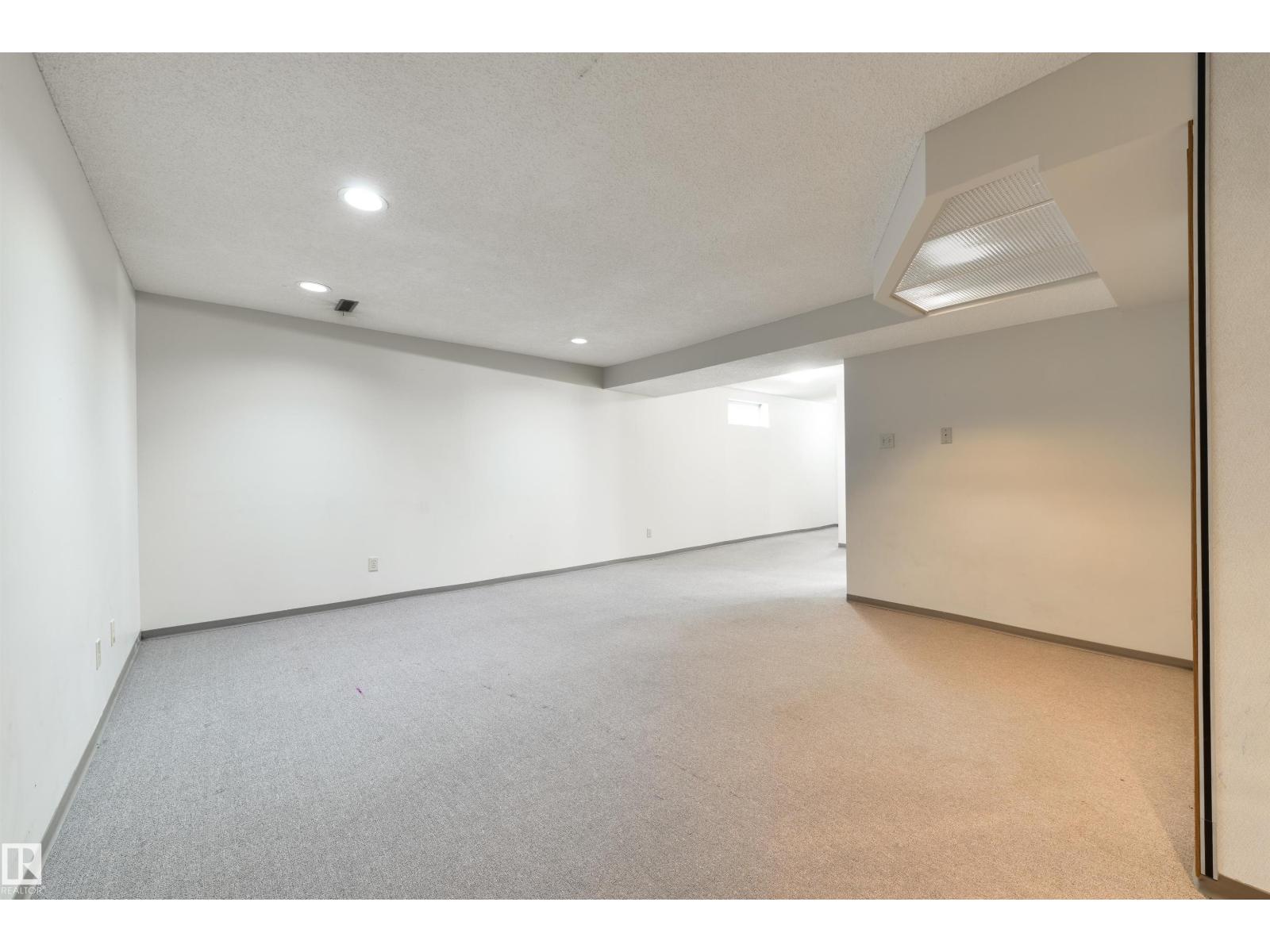 15 WEST TERRACE PL — photo 26