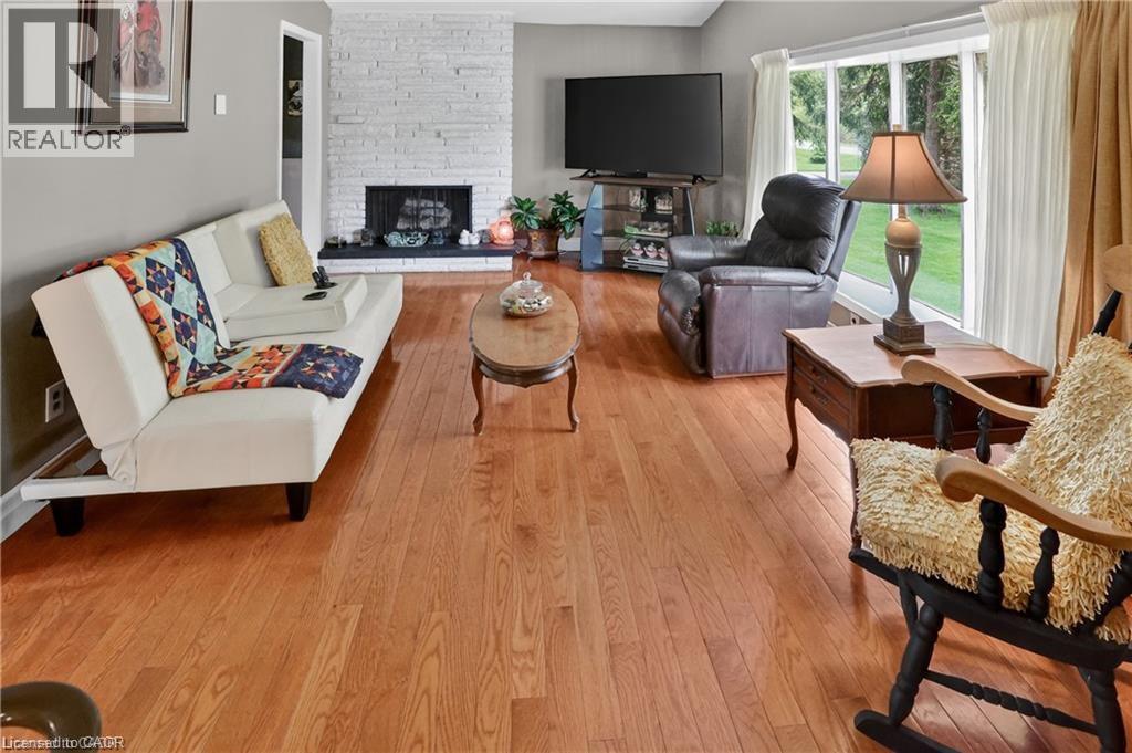 124 MUMBY Road - 9