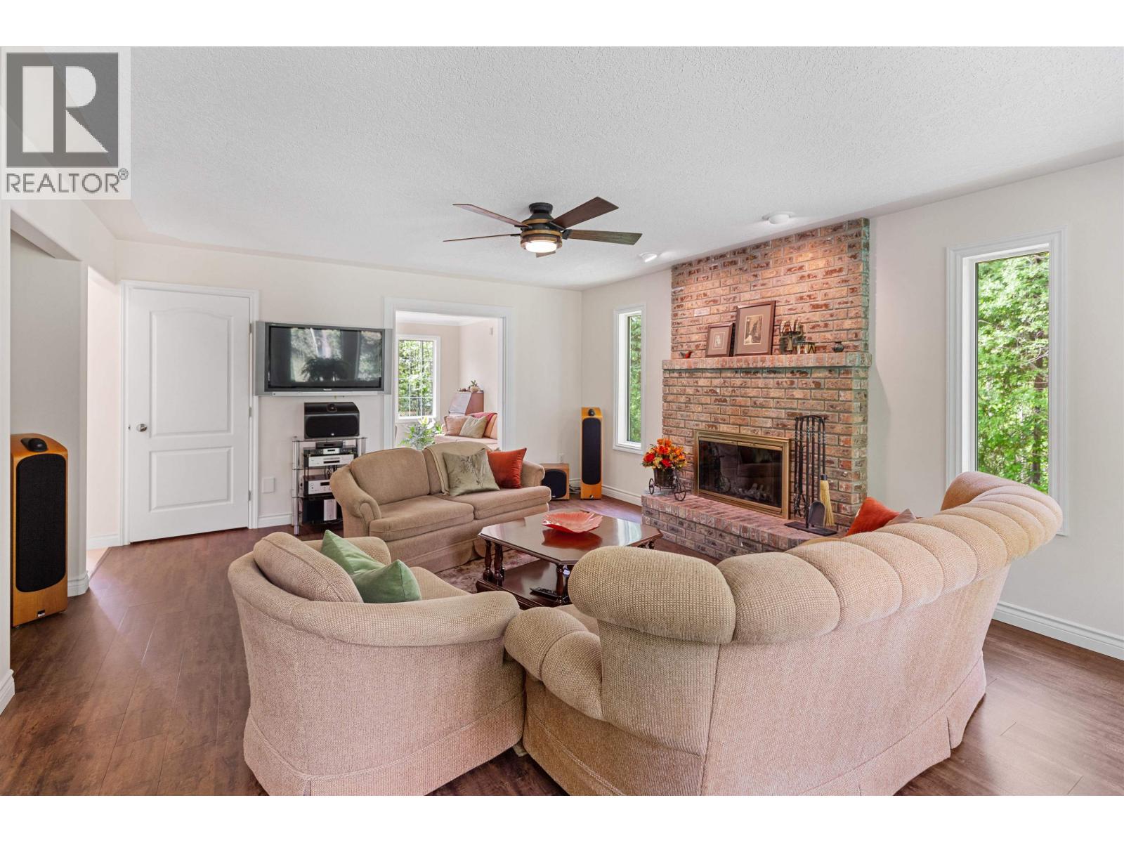 10020 TREBE ROAD - 7
