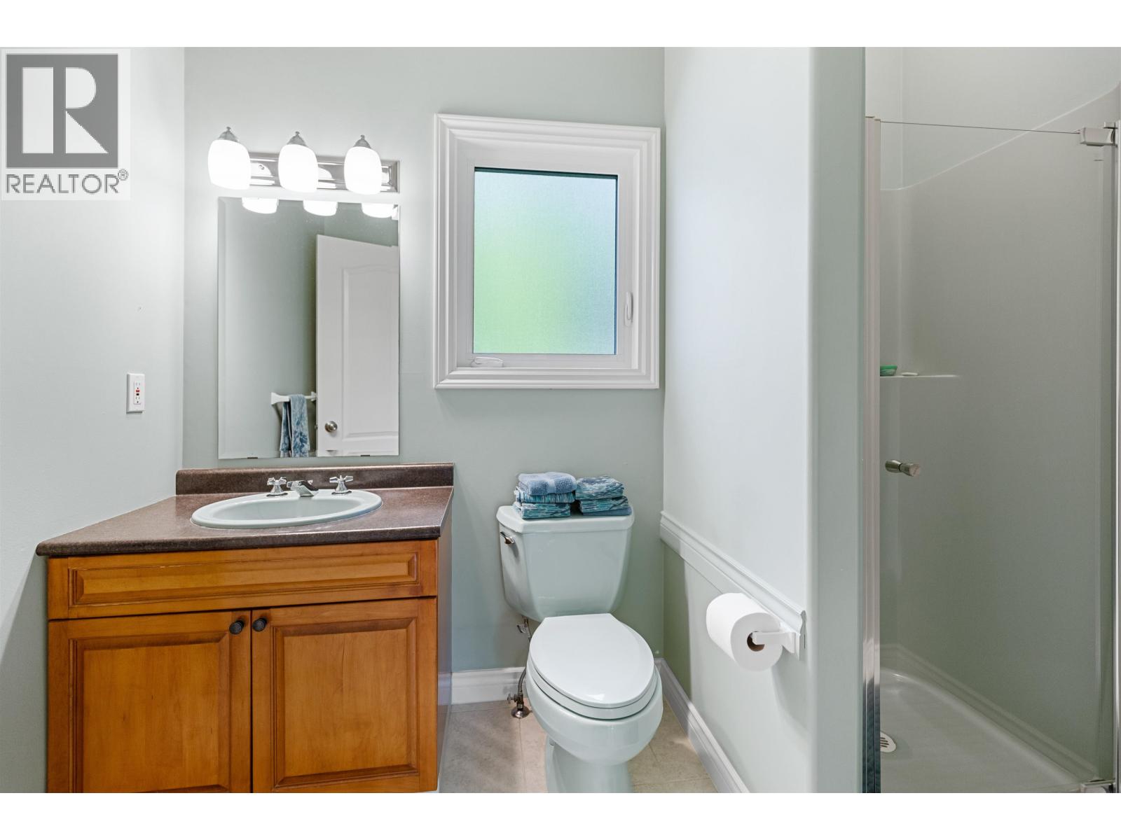 Photo 11 of 40 — 10020 TREBE ROAD · Prince George, BC