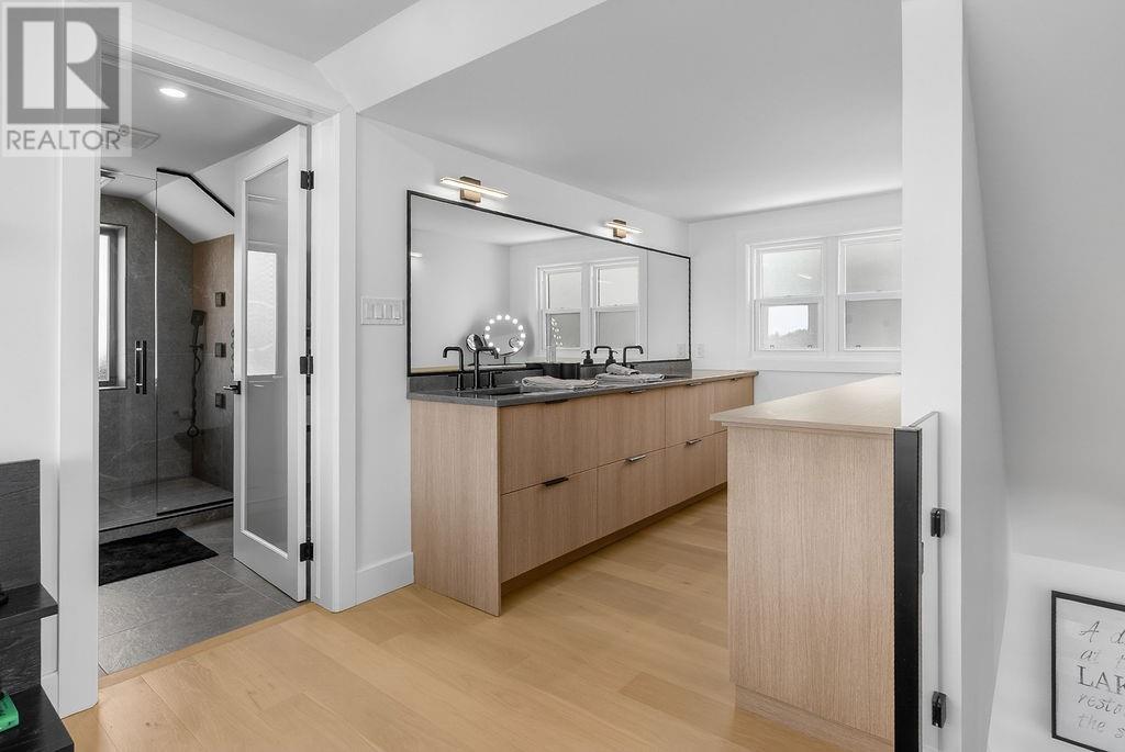 1305 North Shore Drive - 23