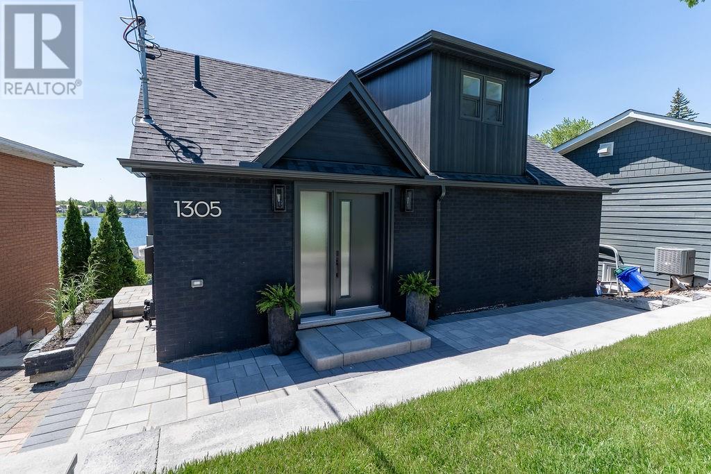 1305 North Shore Drive - 3