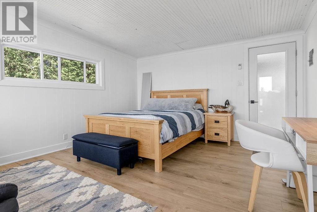 1305 North Shore Drive - 40