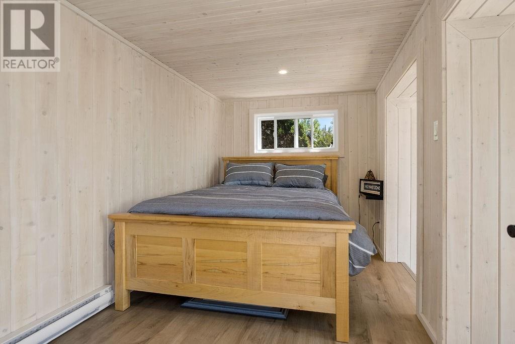 1305 North Shore Drive - 42