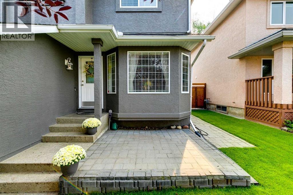 274 Mt Assiniboine Place SE — photo 37
