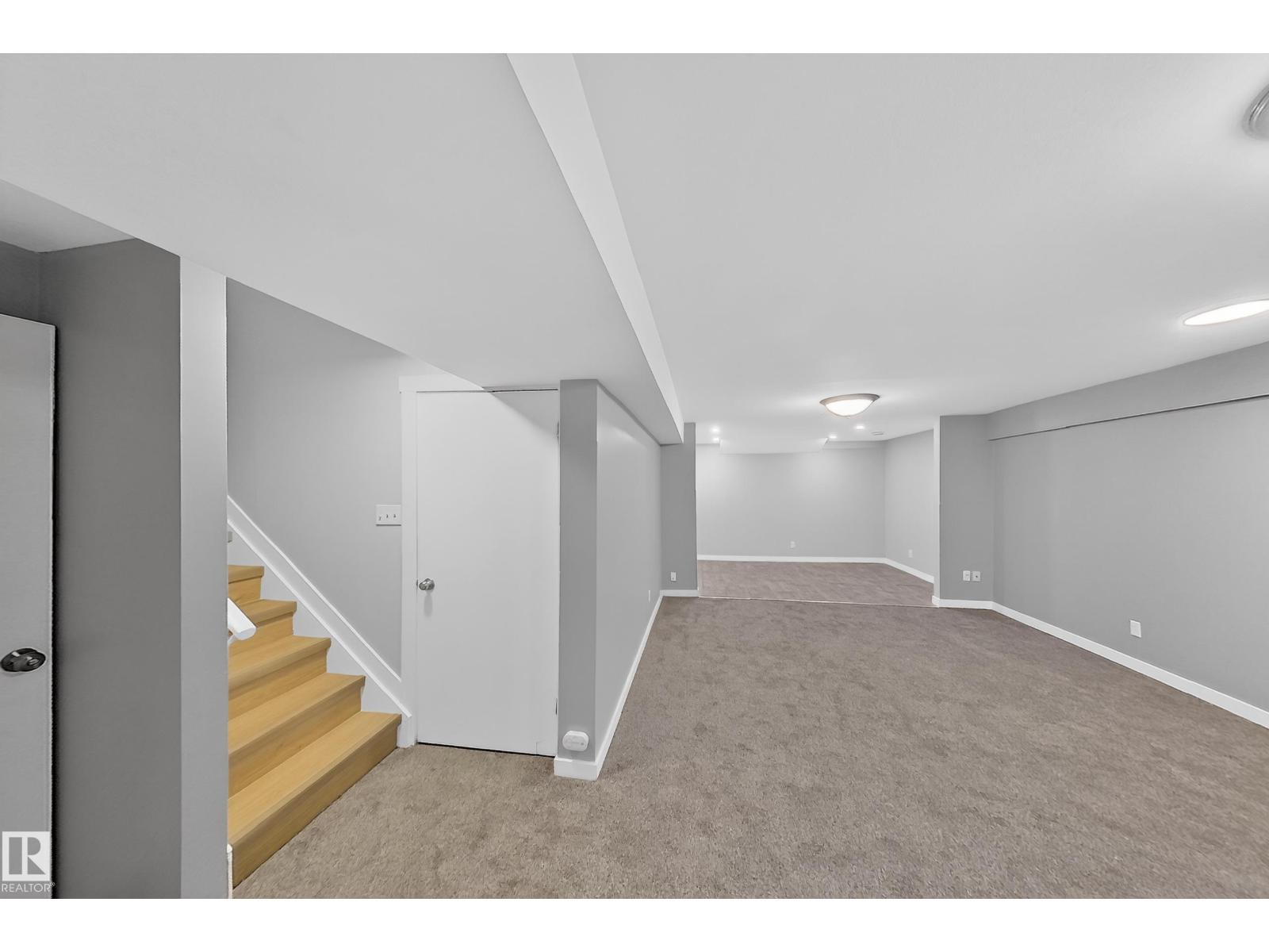15115 22 ST NW - 34
