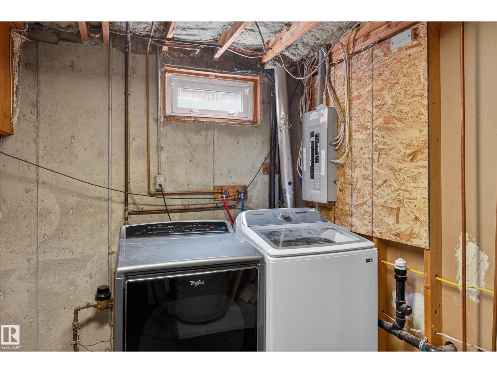 15115 22 ST NW - 51