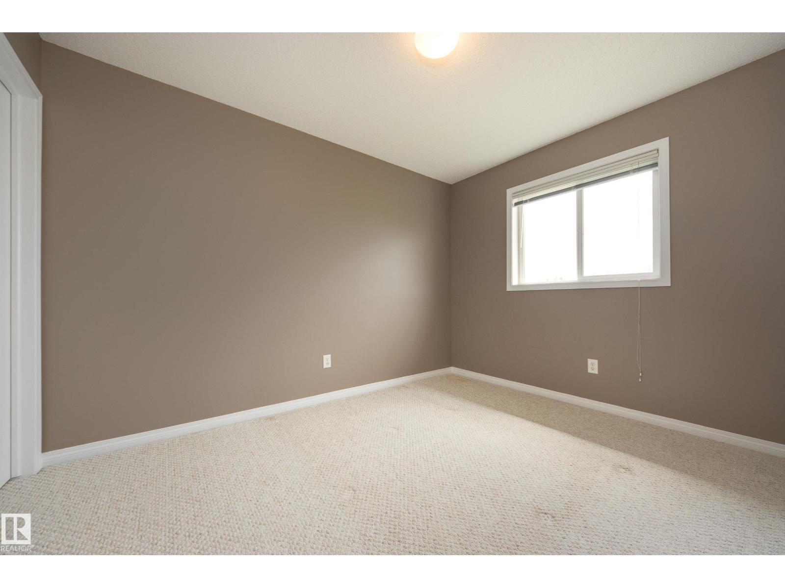 20111 56 AV NW — photo 21