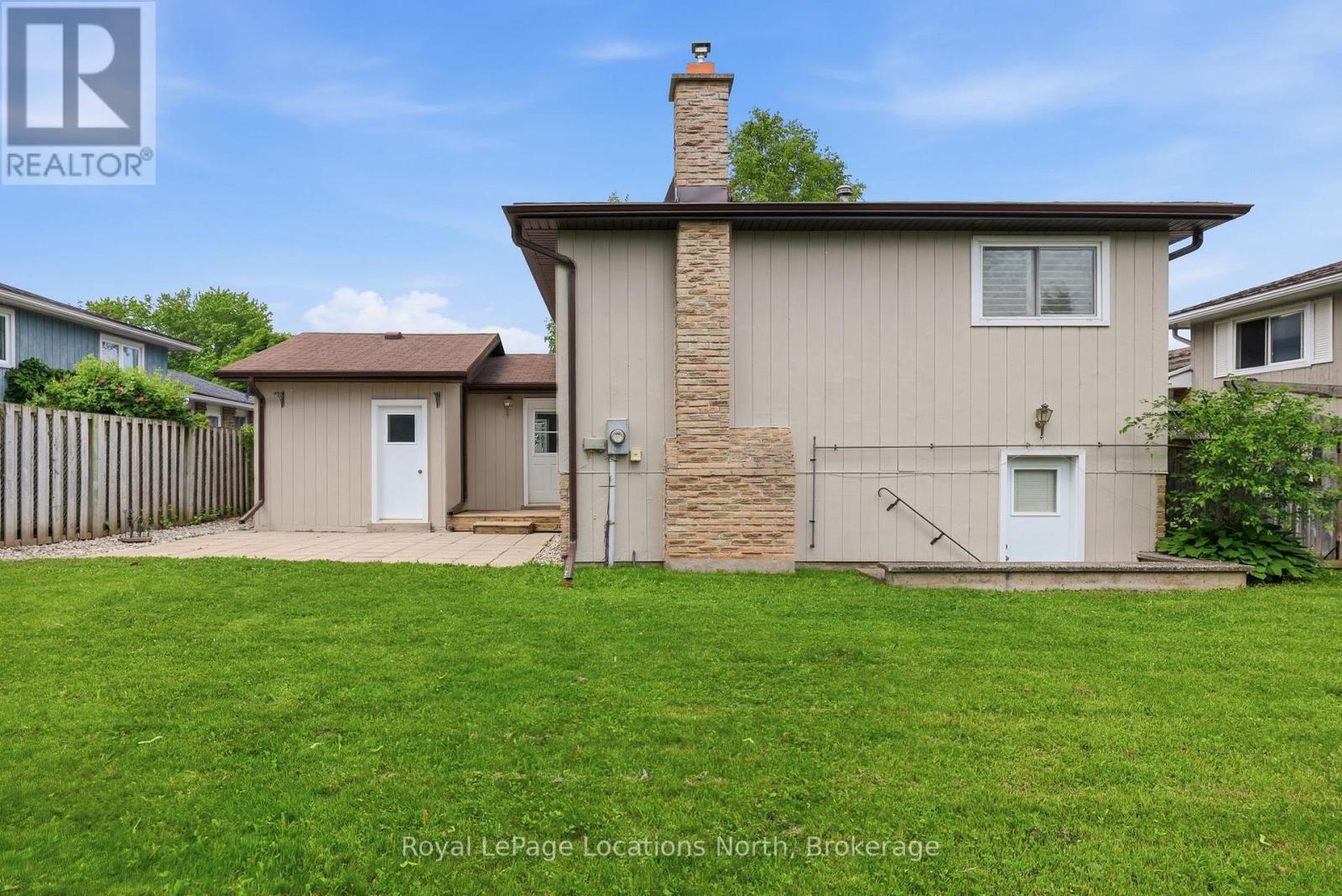 30 COURTICE CRESCENT - 41