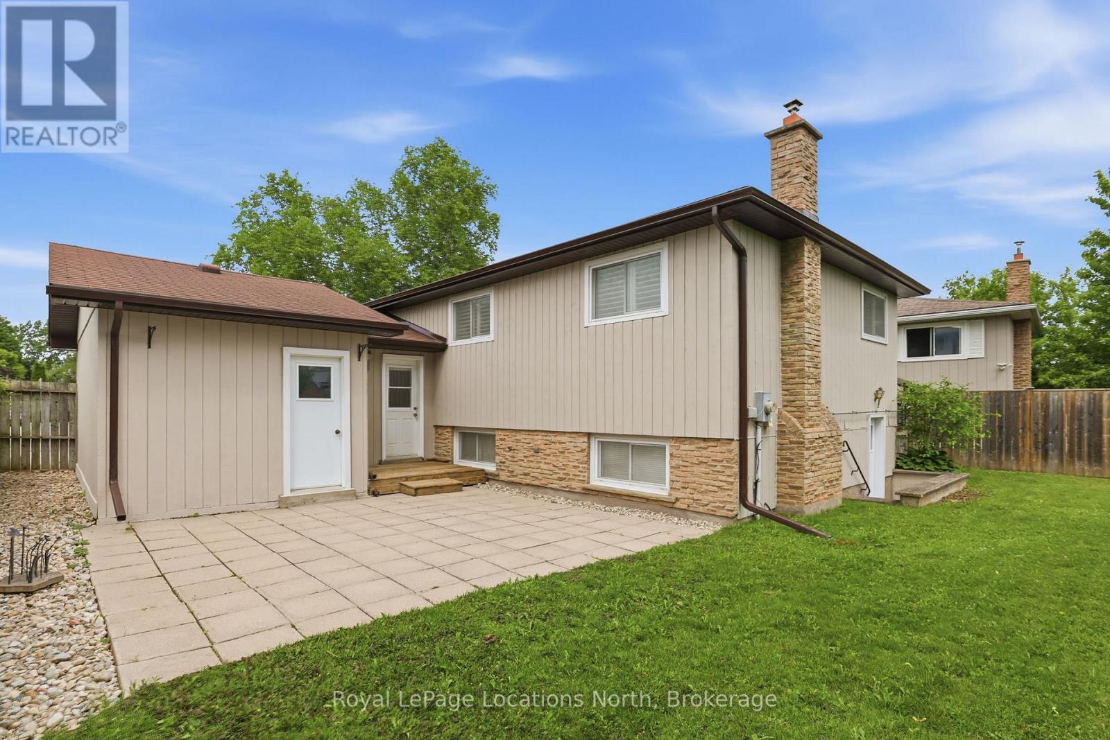 30 COURTICE CRESCENT - 39