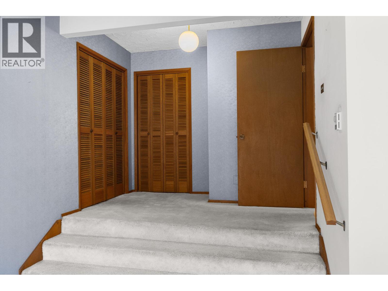 491 Mcleish Road - 37