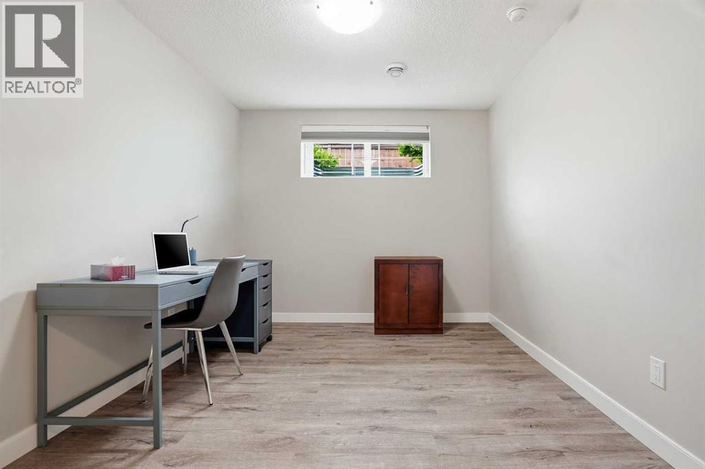 30 Juniper Street — photo 39