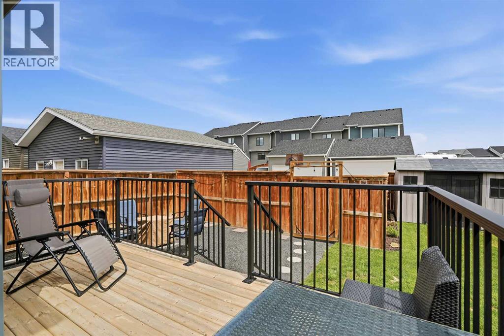 30 Juniper Street — photo 43