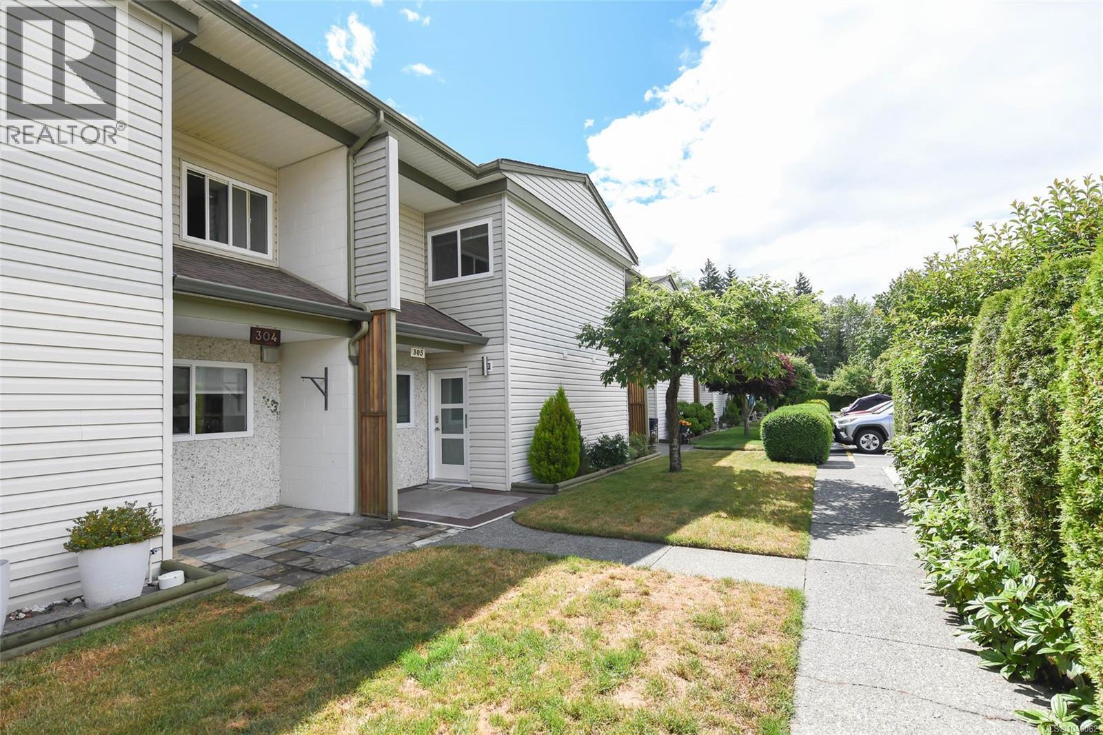 #305 1537 Noel Ave - 46