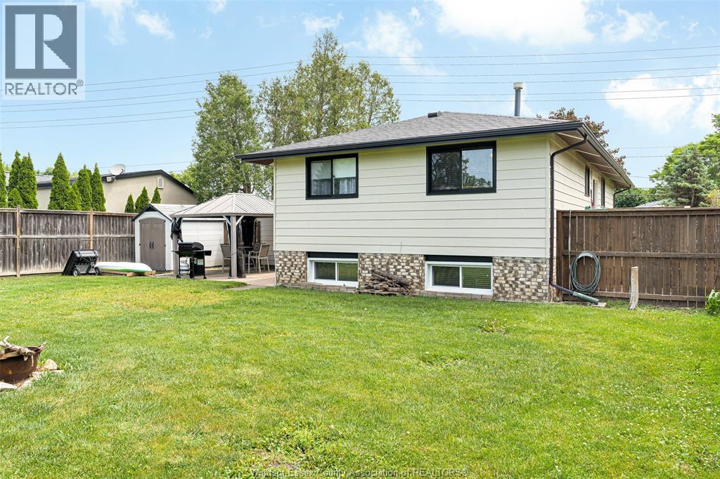 7165 MALDEN ROAD - 24