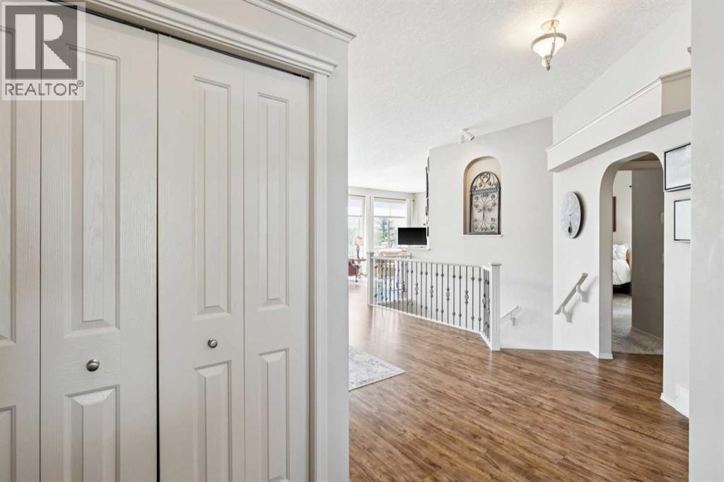 230 Royal Oak Place NW - photo 4