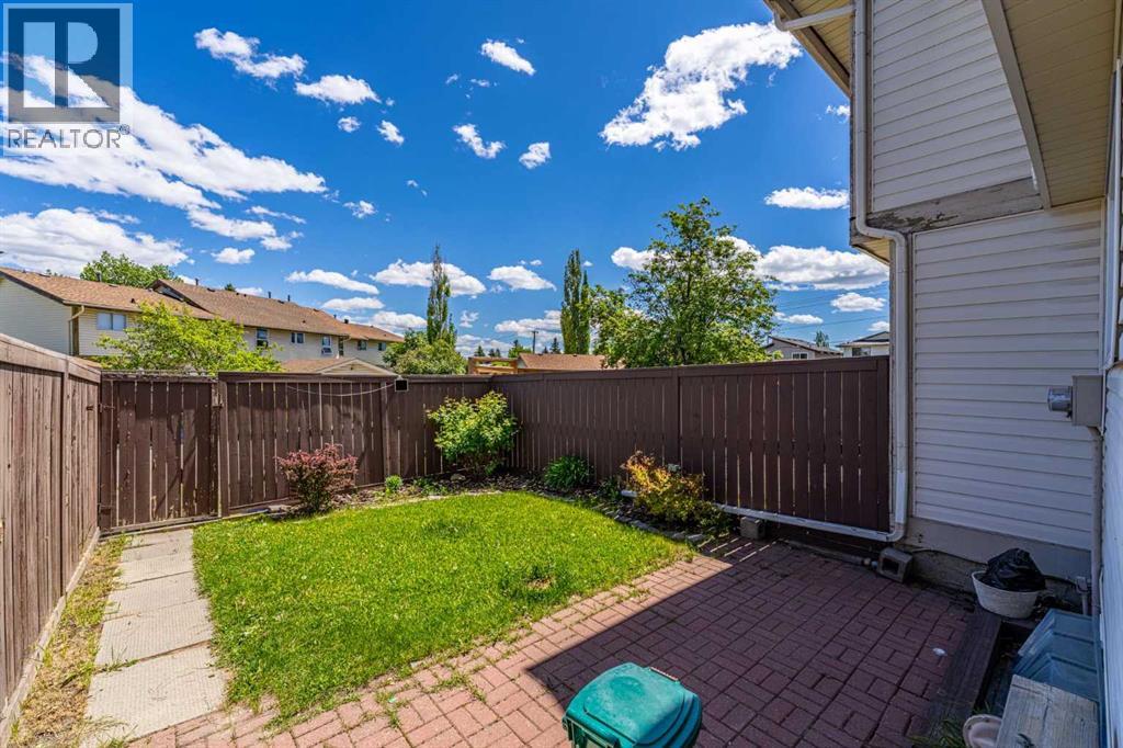 12 Woodhill Road SW — photo 25