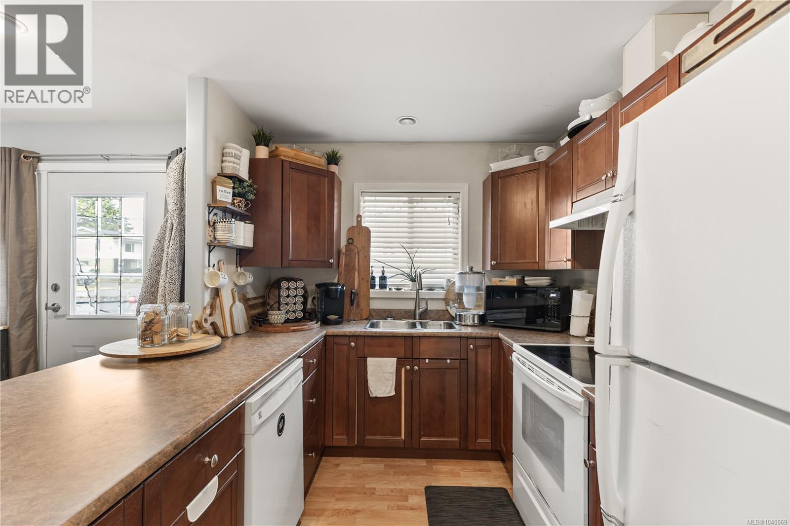 1126 18th St - 31