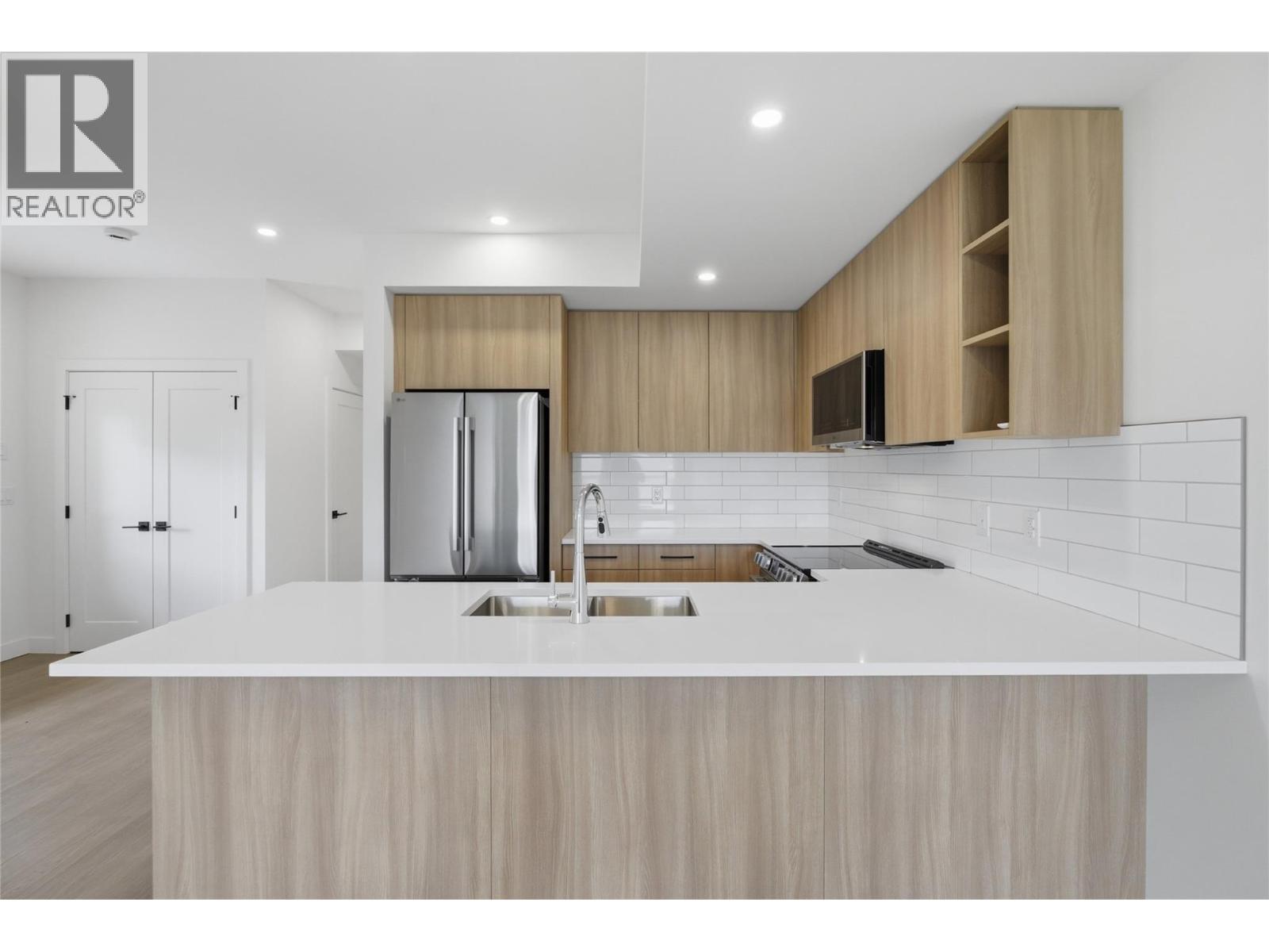 2245 Coldwater Drive - 68
