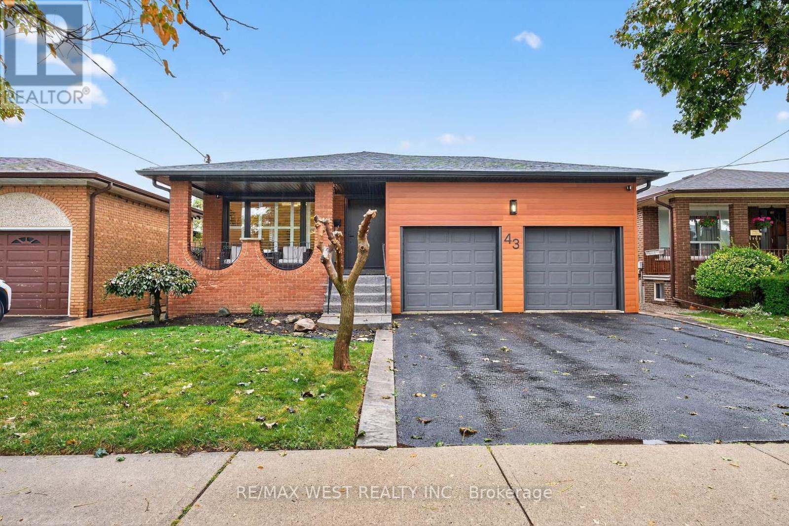 43 ST GEORGES BOULEVARD - 2