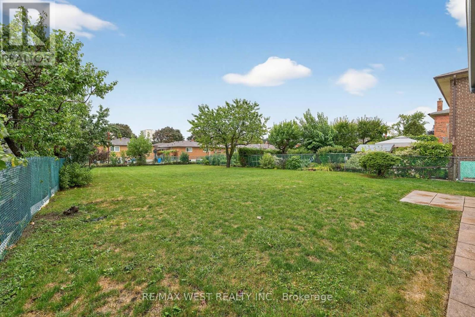 43 ST GEORGES BOULEVARD - 47