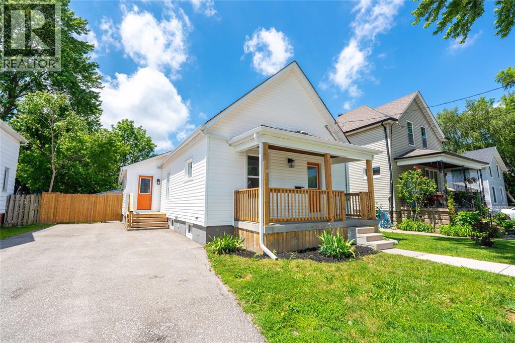 249 Vidal STREET South - 1