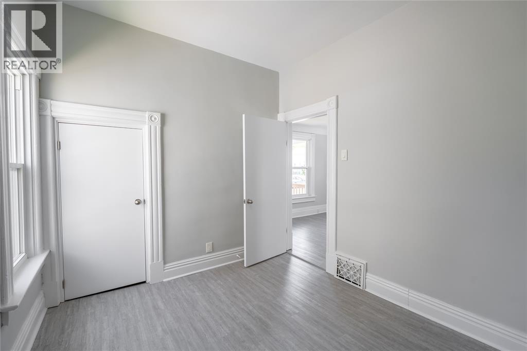 249 Vidal STREET South - 14
