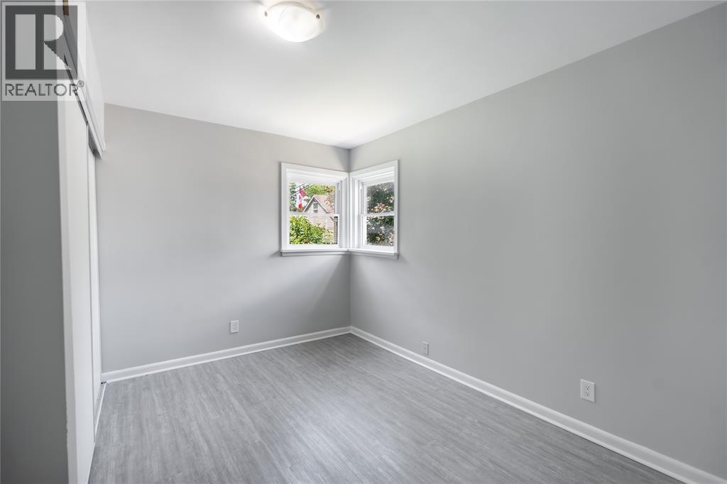 249 Vidal STREET South - 18