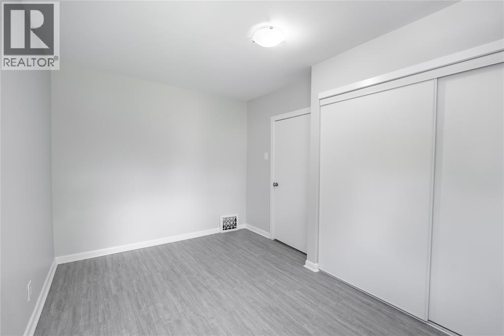 249 Vidal STREET South - 19